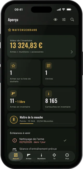L’aperçu de l’application sur iPhone : valeur de la collection, armes et munitions en stock, vitrines et prochaines échéances
